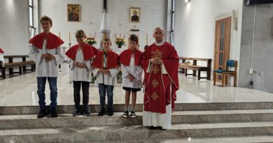 Wręczenie legitymacji LSO czterem ministrantom naszej parafii